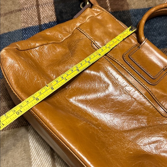 HOBO Tan Leather Shoulder Bag - Picture 9 of 15